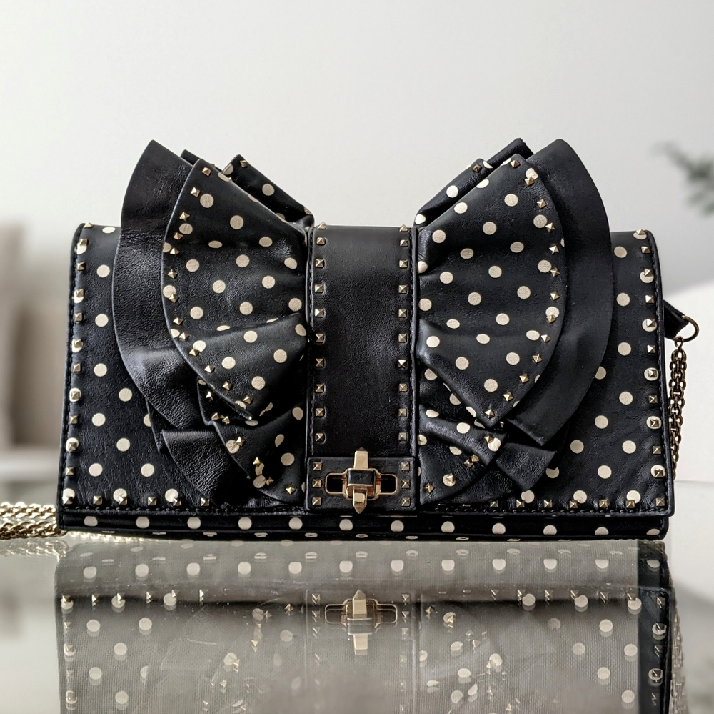 Valentino Garavani Very V Ruffle Rockstud Bag